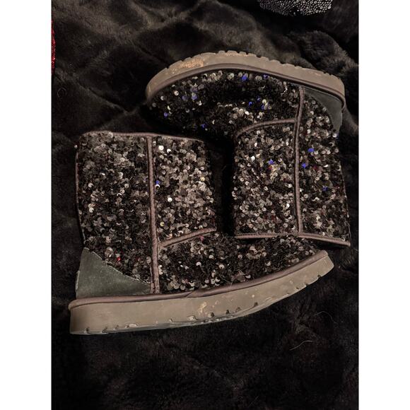 Ugg short classic emu boot- sheepskin black sequin bling sz 9 women 1130650 - Picture 5 of 14
